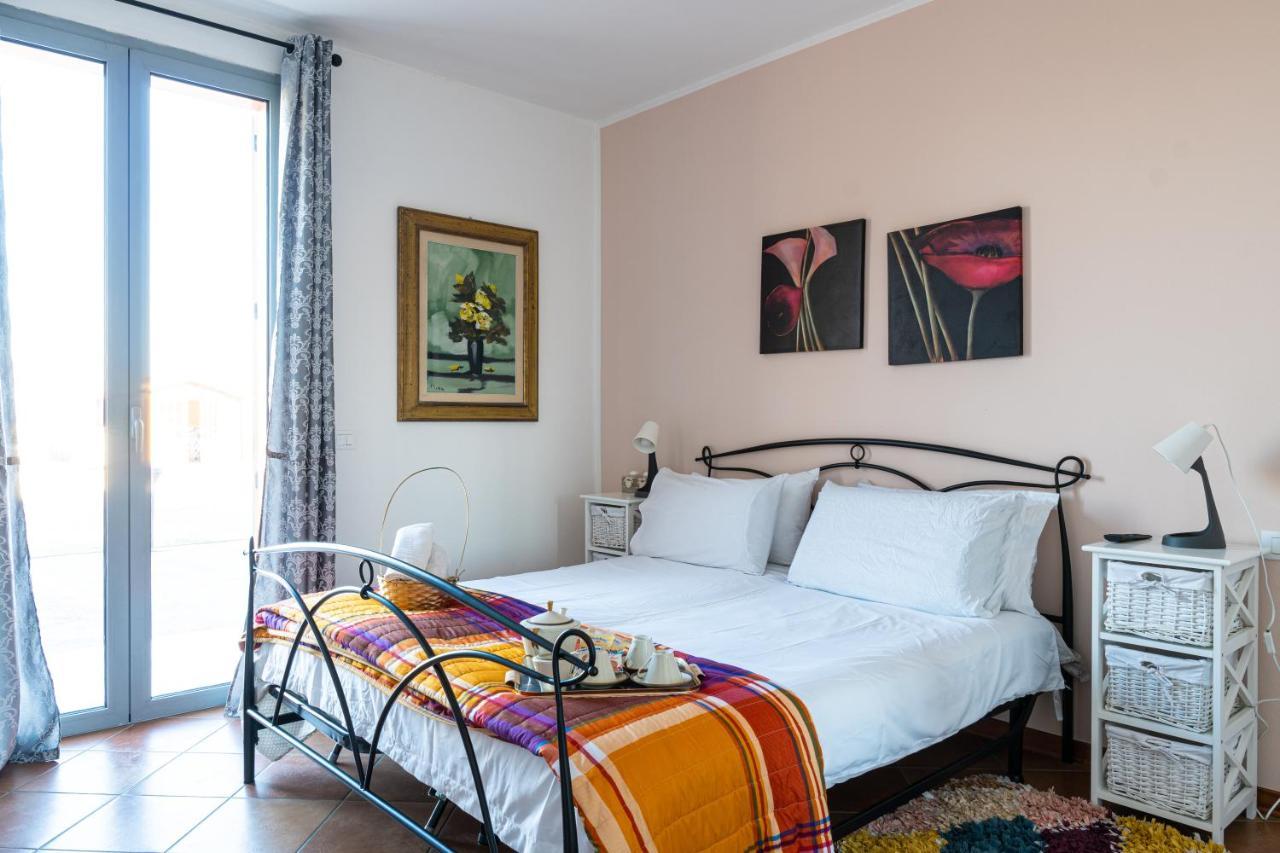 Gold Oasi - Business Solution Aparthotel Ferrara Luaran gambar